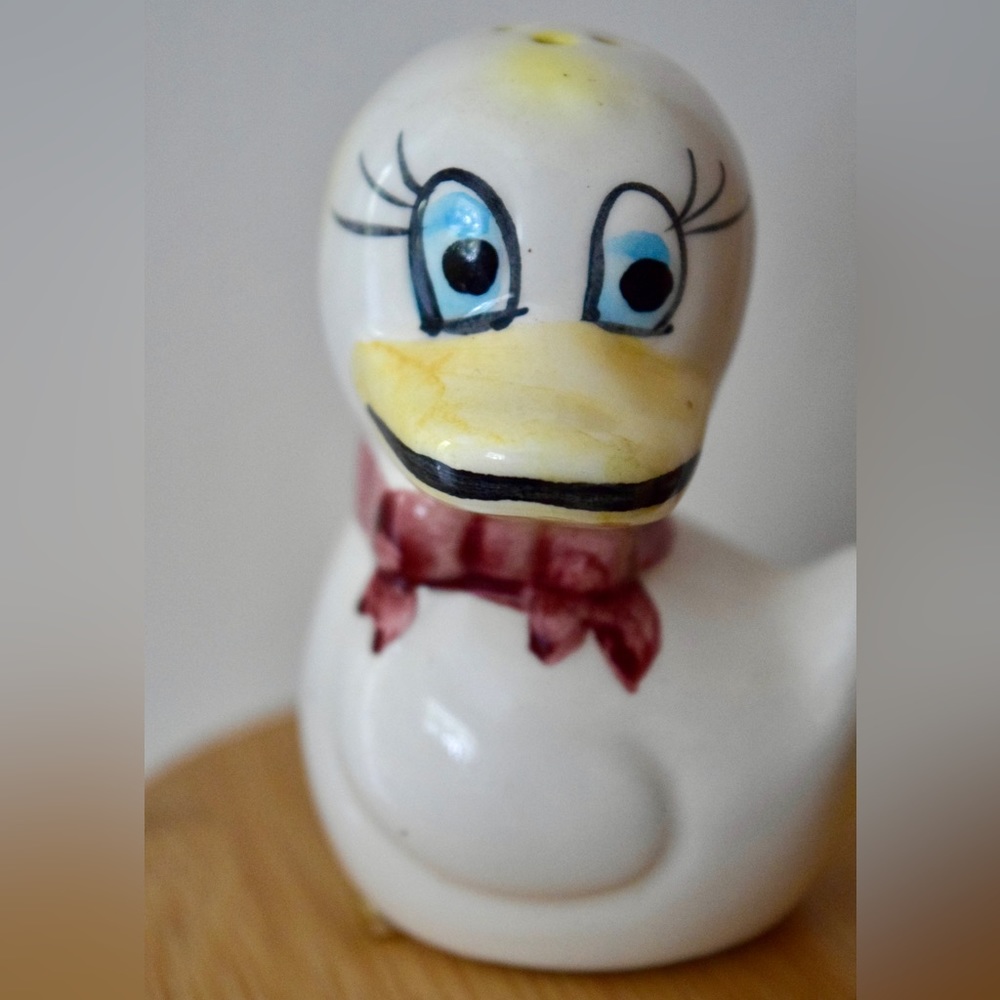 VINTAGE Ducks Salt & Pepper Shaker Set Anthropomorphic Kitsch Collectible Taiwan - Picture 7 of 11